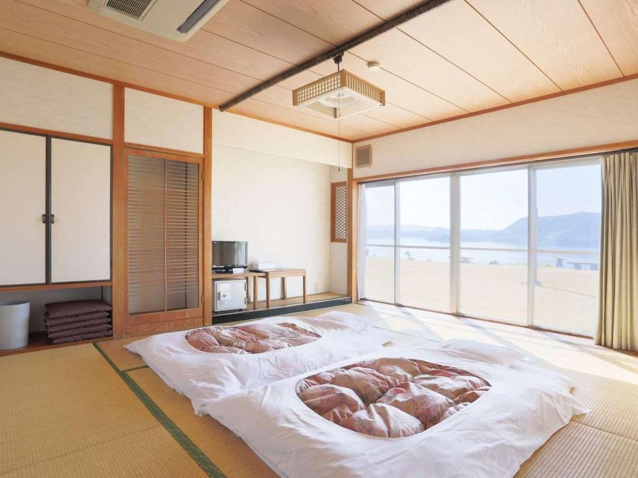 Kokuminshukusha Irohajima Hotel Karatsu Bagian luar foto